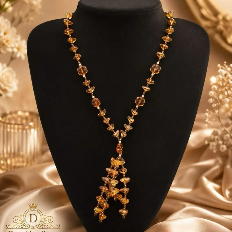 Lucky Charm Necklace - Symbol of Chance, Health, Protection, and Positive Energy - Stylish Symbolic Accessory for Attracting Positive Vibes