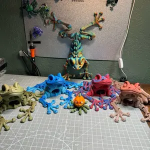 Glam Large Articulated Frog Skeleton Magnetic Poseable Model 3D Printed Filament Desk Centerpiece Garden Guardian Collector's Display Halloween Ornaments