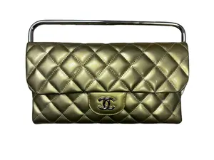 Pre-owned CHANEL Patent Leather Clutches & Wristlets Patent Runway Clutch SS14 RARE