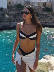 Women's Solid Color Sexy Spaghetti Strap Bikini Swimwear, European And American Style
