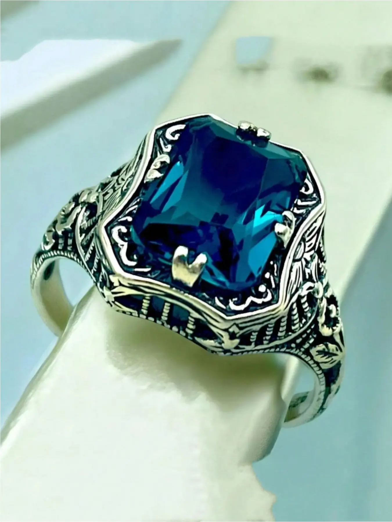 Lightweight, Luxurious Inlaid Synthetic Cubic Zirconia Ring, High-end Ring Decoration, Wedding Promise Rings, Solitaire Engagement Rings, All Seasons Jewelry, Daily Unique Gifts, Birthday Anniversary Gifts, Solitaire Ring, Beautiful Rings
