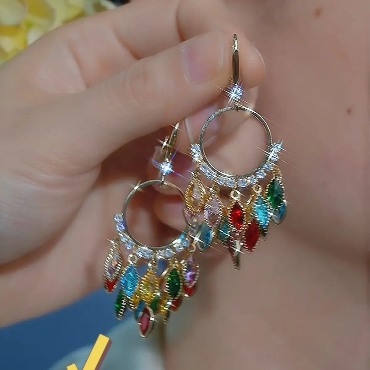 Retro Ethnic Style Colorful Tassel Drop Dangle Earrings - Elegant Super Shiny Natural Crystal Gold Jewelry Accessories DZEH4866, Gold Earrings, Ethnic Pattern Natural Crystal Earrings