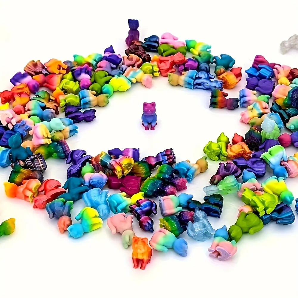 100-Piece Plastic 3D Printed Cat Statues - Cute Animal Design Collectible Figurines, Decorative Ornaments, Modern Desktop Home Decor Accessory, Ideal Mini Gifts for Cat Lovers