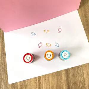 Cartoon Chicken & Shark & Dog Pattern Stamp, 1 Count Colorful Encouragement Stamp, Teacher Encouragement Stamp, Office Stationery & Supplies
