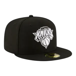 NEW ERA 59FIFTY NEW YORK KNICKS BLACK WHITE FITTED HAT