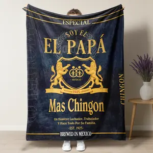 Flannel blanket printed with a dad theme and "Más Chingón" letters.A perfect gift for Father's Day.Soft and comfortable, machine washable.
