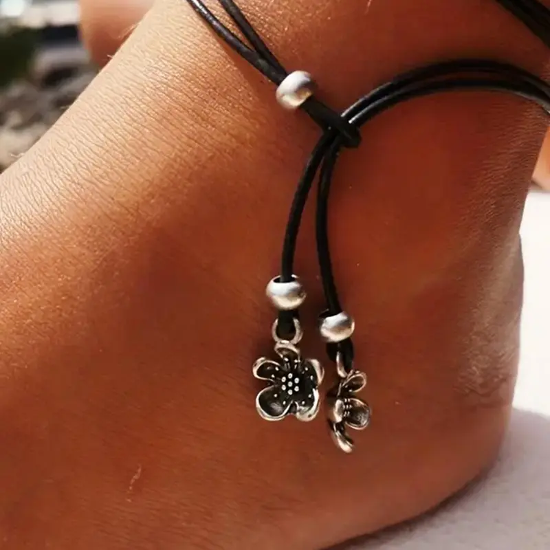 Boho Style Plum Blossom Flower Shape PU Rope Anklet for Women, Summer Beach Ankle Bracelet, Trendy Exquisite Beaded Jewelry for Party, Daily Clothing Decor, Accessories, Jewelery