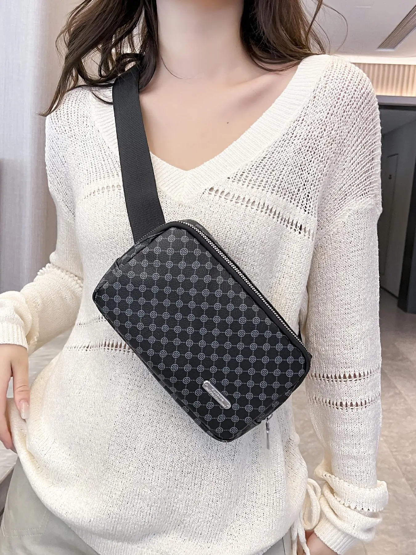 Women's Fashion Polka Dot Print Fanny Pack, Casual Solid Color Zipper Belt Bag for Daily Used, Lightweight Sporty Multi-pocket Pu Leather Shoulder Bag