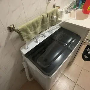 review image 0