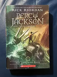 USED Book - The Lightning Thief by Rick Riordan (Paperback) - english