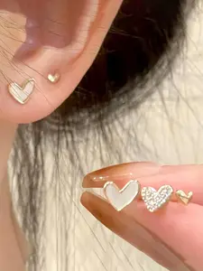 Elegant Silver Color Heart Earrings Set for Women, Unique Design Small, Lightweight and Precious Ear Studs, Perfect for Sleeping Without Removing, Heart Shape, Ear Accessories