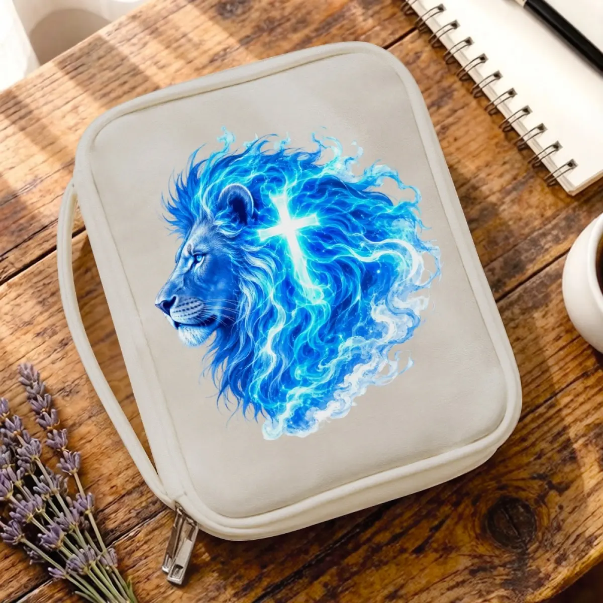 Bible Case for Men Durable  Lion Bible Cover Bag for Men Women Teens Church Groups - Portable Zippered Carrying Case With Handle for Bible Study Notes Prayer Supplies Trending Christian Gifts for Religious Gatherings Home Worship Travel Church