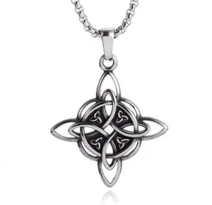 Witch knot necklace, dije nudo de bruja