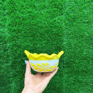 Relieve Cazuelita Salsera Chica Multiuso color Amarillo Sets.