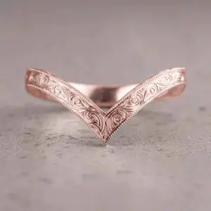 Elegant V-shaped spiral ring suitable for women daily use, party, anniversary, gift