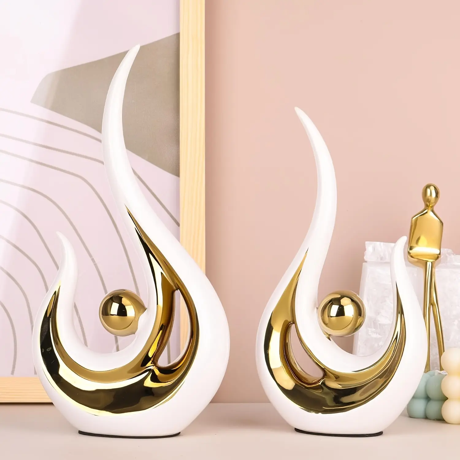 Modern Abstract Art Ceramic Statues in Black and Golden for Living Room Office Bedroom and Dining Table Decor Home Classic Style Table Ornaments