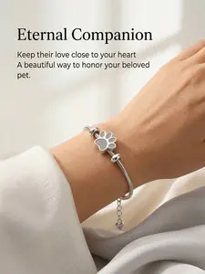 Pet Memorial Bracelet with Paw Print Charm for Cat and Dog Owners to Commemorate and Honor Their Beloved Pets  gifts dog design hair decoration