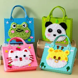 Cute Animal Design Felt Bag, DIY Handmade Craft Art Toys for Kids, Sewing Craft Kit Making Supplies, Learn To Sew
