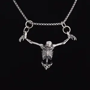 1pc New Retro Silvery Captive Skull Pendant Men's Personality Cycling Punk Rock Necklace Halloween Jewelry Accessories