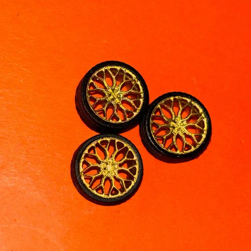 1/64 scale 12x5mm rims (gold snow)
