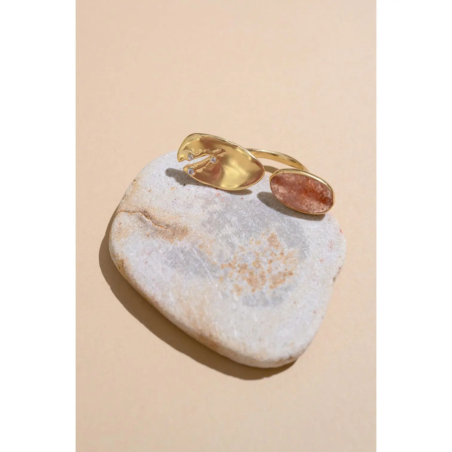 Floating Stone Huggie Ring