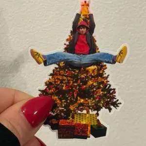 Christmas tree // Hanging on the Christmas tree // Water resistant sticker