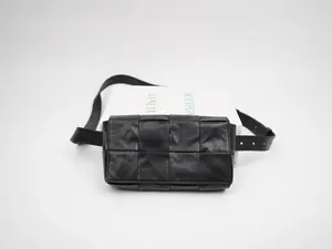 Pre-owned BOTTEGA VENETA: calfskin Belt Bags Bottega Veneta Paper Intrecciato Cassette Belt Bag