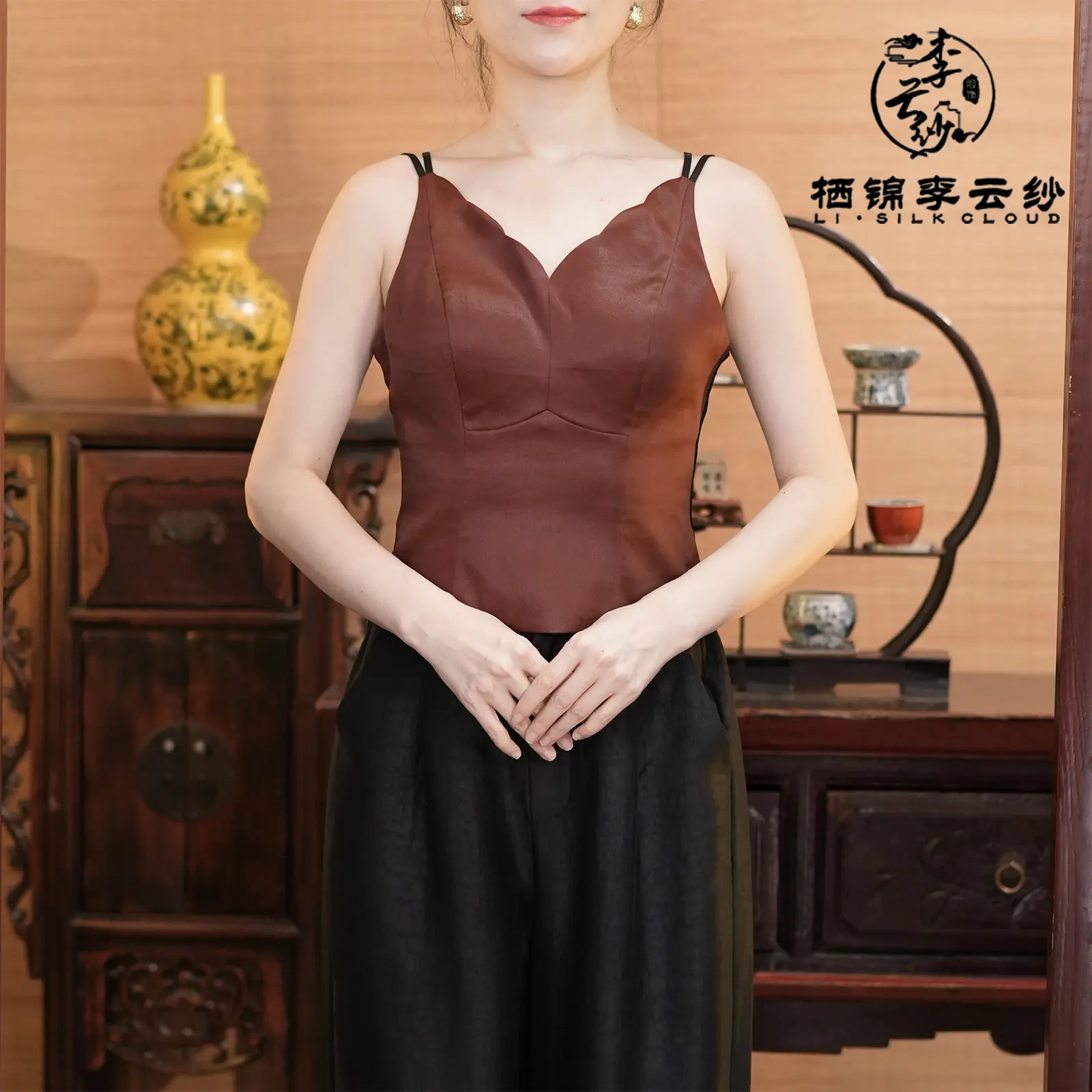 SILK CLOUD Guangdong Black Pearl Gambiered Gauze xiangyunshaTop Heavyweight Mulberry Silk Fabric Backless Detail Drapey Slimming Retro Oriental Dual-Use Style Women's Blouses