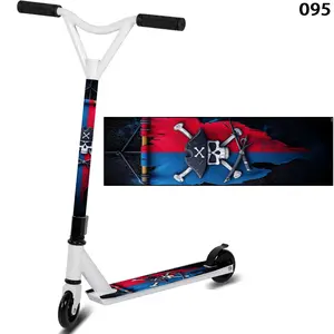 1 pirate flag skateboard sticker, skateboard decoration, suitable for portable folding skateboards, heavy duty commuter bikes, city cyclists - durable and stylish accessories, made of non-slip PVC material, easy to install. Perfect for Halloween and