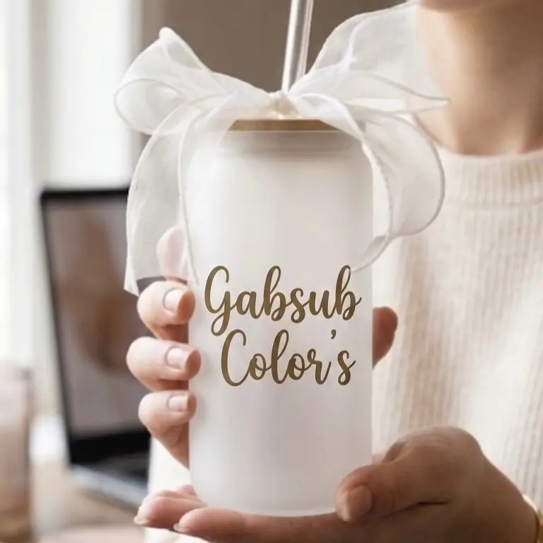 Vasos De Vidrio De 16 Oz. Personalized Glass Drinkware - Customizable Name & Color - Ideal for Casual & Formal Settings - Versatile for Water to Cocktails - Elevate Your Drinks with Style