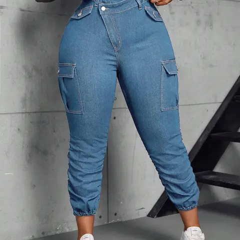 Flvsun Women's Plus Size Carrot Flare Leg Denim Jeans - High Rise Washed Bottoms, Button Fly, Pockets, Curvy 2xl-4xl Plus Size Fashion Essential for Daily & Holiday Streetwear