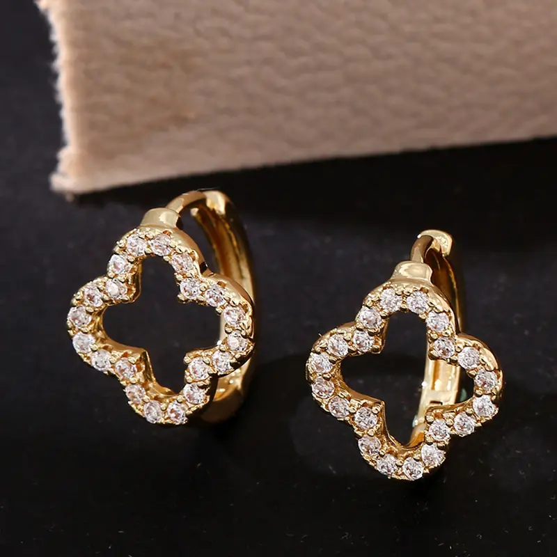 WANGXY 14k Gold Plated Clover Sparkling Earrings For Women - Cubic Zirconia Segment Hoop Earring Hoop Shape Earrings Earrings Hoops
