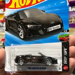 Black 2019 Audi R8 Spyder Diecast car 1:64 scale