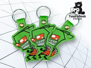 Green Alien Invader Keychain