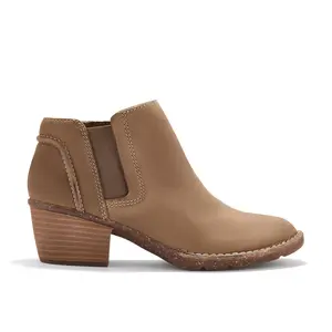 Clarks Womens Kastela Lo Ankle Boots