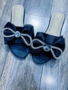 Lucky Bow Black