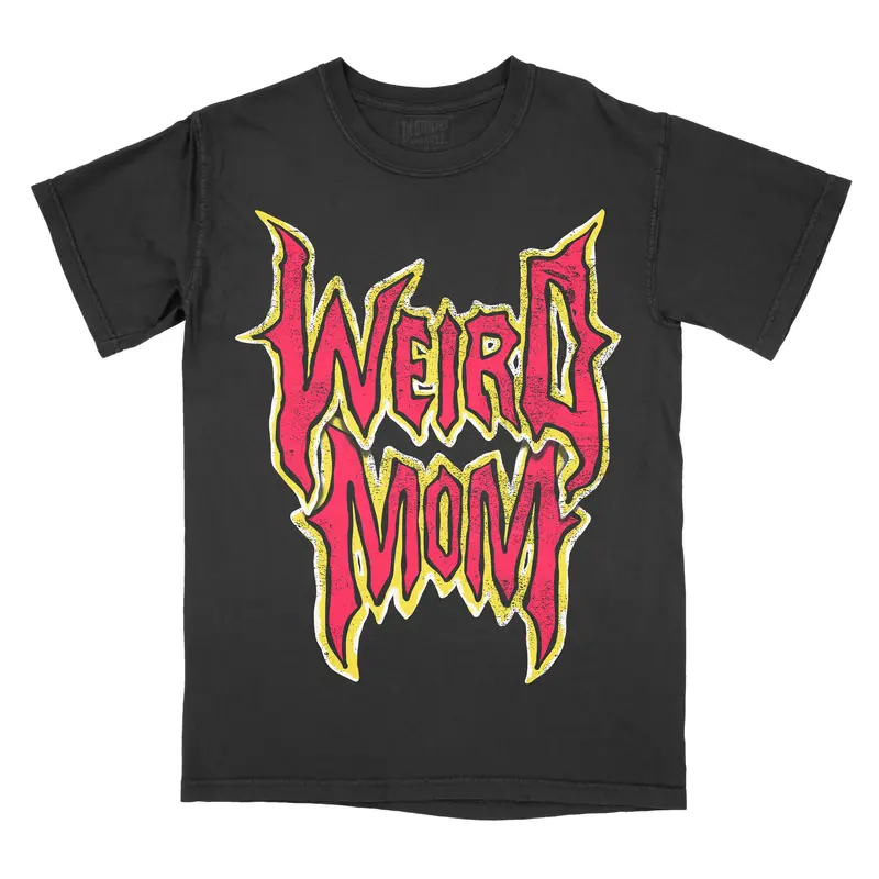 (NEW) Weird Mom Comfort Colors Unisex T-shirt Gothic Alternative Fashion Top Tshirt Streetwear Short sleeve Printed Cotton Alt Goth