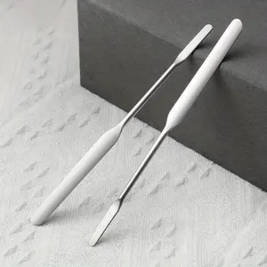 1 stainless steel cosmetic spatula - anti allergy, durable, suitable for cream and lotion, ideal for beauty and mixing