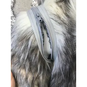 Zipped-Off Sleeves (add-on)