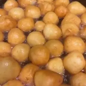 Sweet ball maker(لقيمات) luqimat