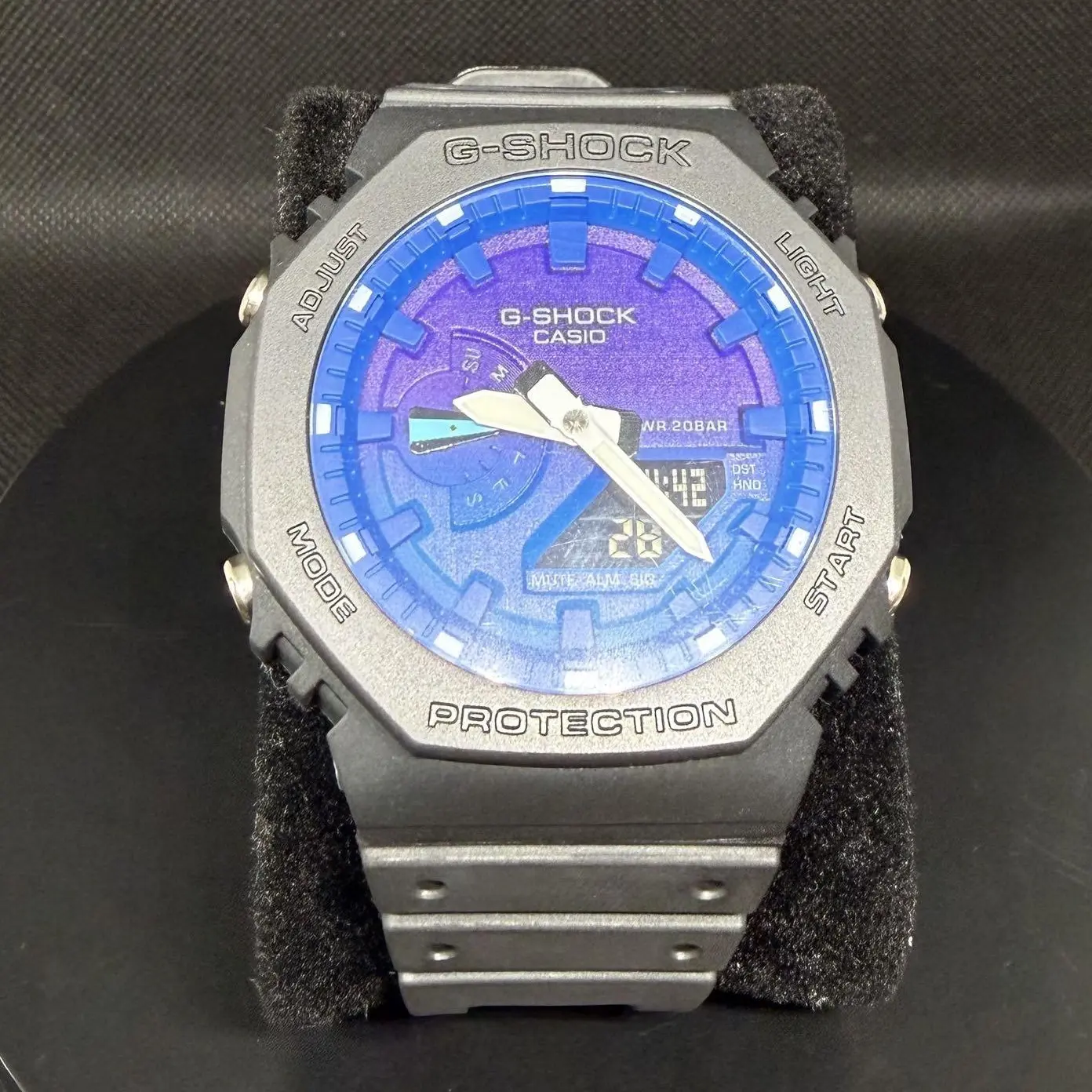 GA-2100 G-SHOCK Watch Gunmetal Gray/Blue-Purple Gradient