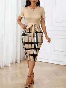 Elegant Chic Round Neck Short Sleeve Dress with Belted Geometric Print, Spring Summer Party Wear for Women Hrs081