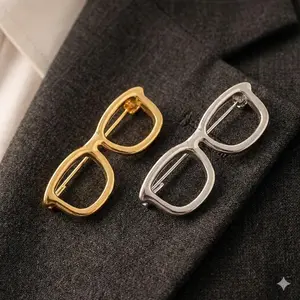Hypoallergenic Safety Pin Brooch, Minimalist Eyeglasses Lapel Pin for Women, Cute Tiny Glasses Gift for Best Friend, Elegant Tiny Frame Brooch, Aesthetic Glasses Brooch, Simple Chic Pin for Daily Wear.