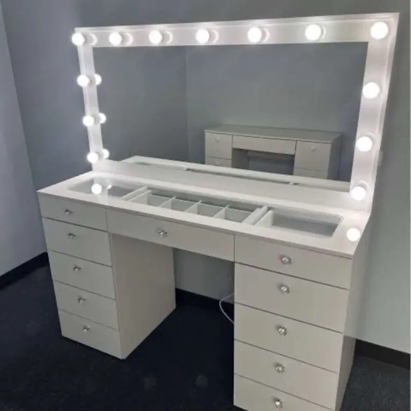 NEW BEDROOM VANITY DESK WITH MIRRORR NEW BEDROOM VANITY DESK WITH MIRRORR