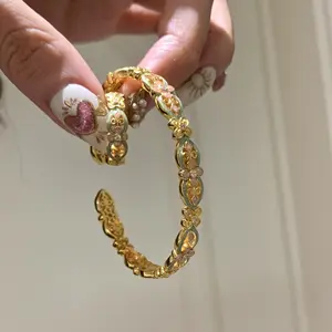 Enamel color flower bracelet hollow high sense personality versatile court style jewelry