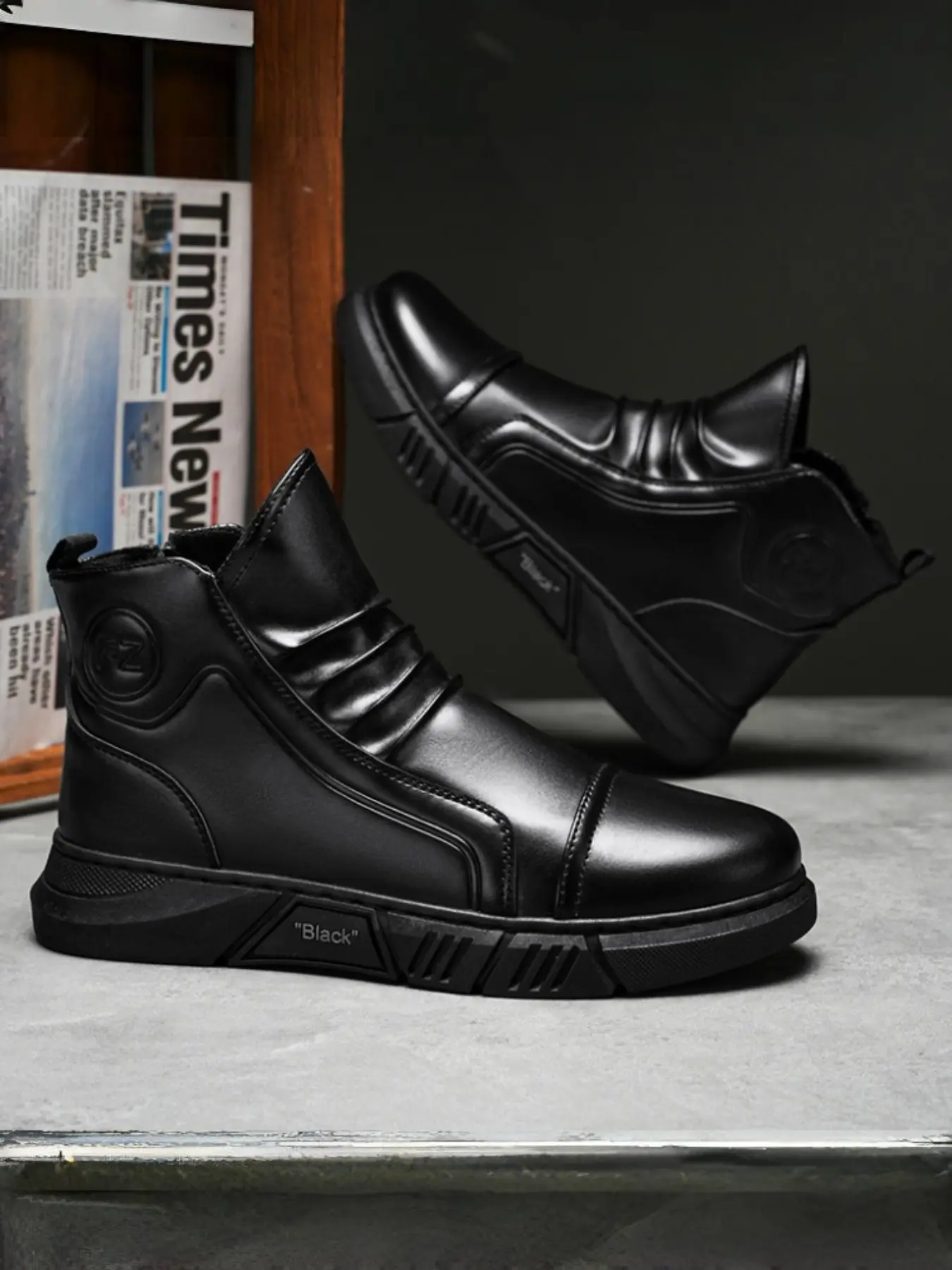 Men's High-Top Leather Boots, Fleece Lined Boots, Warm Short Winter Shoes, Thickened Insulated Cotton Rubber Sneakers, Walking Shoes