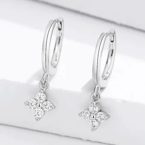 1 Pair Fashion Elegant Rhinestone Decorated Dangle Earrings, Four-leaf Flower Drop Earrings, Party Jewelry for Women