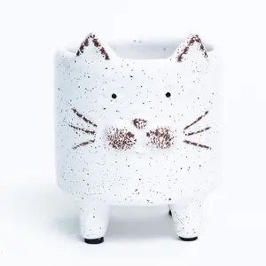 212 MAIN Decorative Heavy-Duty Outdoor Planter - White Speckled Cat-Shaped Planter with Built-In Stand, Ideal for Home & Garden Use, Outdoor Planters