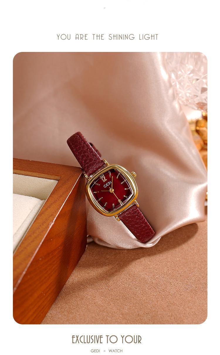 GEDI Vintage Oval Leather Watch for Women - Small Dainty Quartz Wristwatch, Minimalist Ancora Red Aesthetic Watch