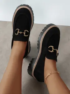 Women's Thick Sole Flat Loafers, Velvety Material, Metal Chain Decor, Vintage Style, Perfect for Commuting and Casual